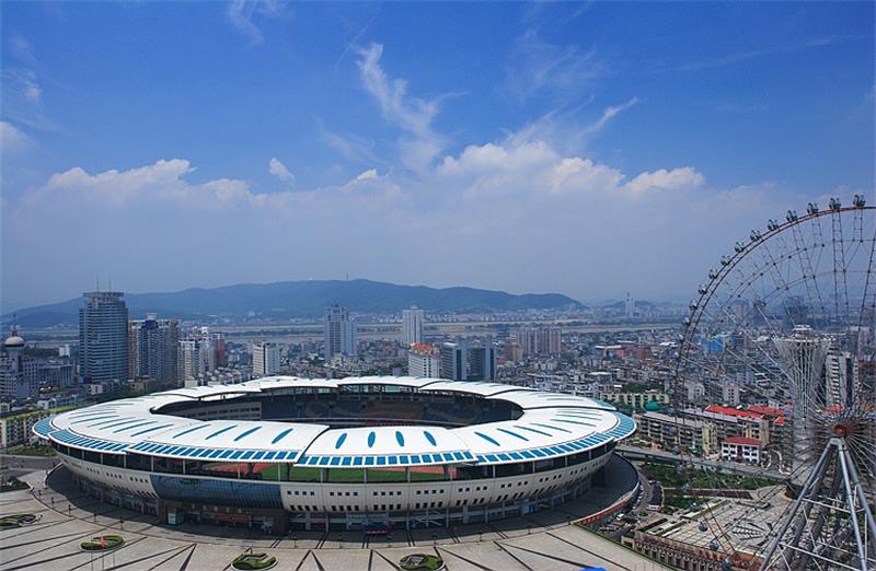 長(zhǎng)沙賀龍?bào)w育館所用建材：泓冠SUS304不銹鋼